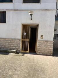 Quota di ½ della piena proprietà di appartamento in...
