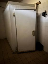 UNA CELLA FRIGO H 1.80 X 2.50 X 1.60 1 ANTA MATR. PV00205  