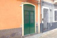 Due appartamenti a Catania (CT), via Fortuna 10-14....