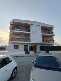LOTTO UNICO - Foggia (FG), Via Alberto Amorico n. 37....
