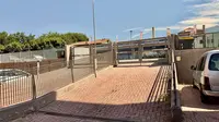 Box auto coperto sito in contesto condominiale, posto al...