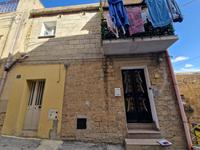 Fabbricato per civile abitazione, sito nel Comune di...
