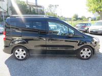 35/26-2- autovettura Ford Tourneo