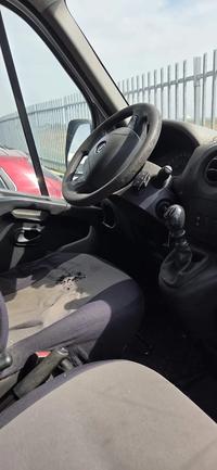 Automezzo Opel Movano furgone 2.300 cc diesel, targa...