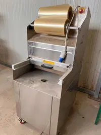 TERMOSALDATRICE SEMIAUTOMATICA IN ATMOSFERA PROTETTIVA...