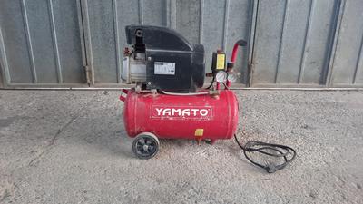 (Lotto n.10) - Compressore marca YAMATO modello 24/2 M1CD matricola 102120200089 anno 2020, privo di pistola per aria