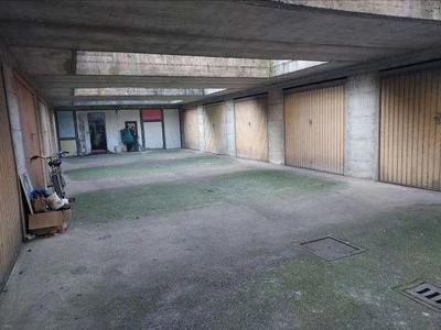 Box auto, sito in Comune di Cassano d’Adda (MI) via Linificio 2, posto al...