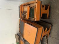 Carrelli porta-attrezzi, saldatrice e compressore  - PT - 967