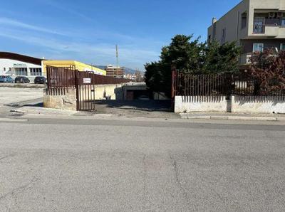 Box Auto a Manfredonia (FG) - LOTTO 2.2 - Vendita n.33466