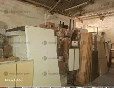 Stock di articoli da regalo e pelletteriaPer visionare la documentazione disponibile, si invitano le parti interessate a visitare la pagina dell'asta sul portale www.industrialdiscount.it - codice asta 10248