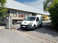 Autocarro Peugeot Bipper