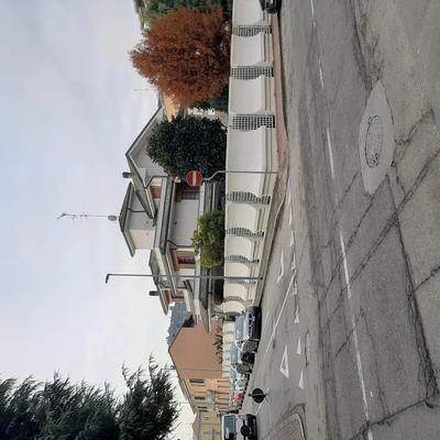 BENE 1. FABBRICATO DI CIVILE ABITAZIONE BENE 2: AUTORIMESSA BENE 3: UFFICIO PRIVATO