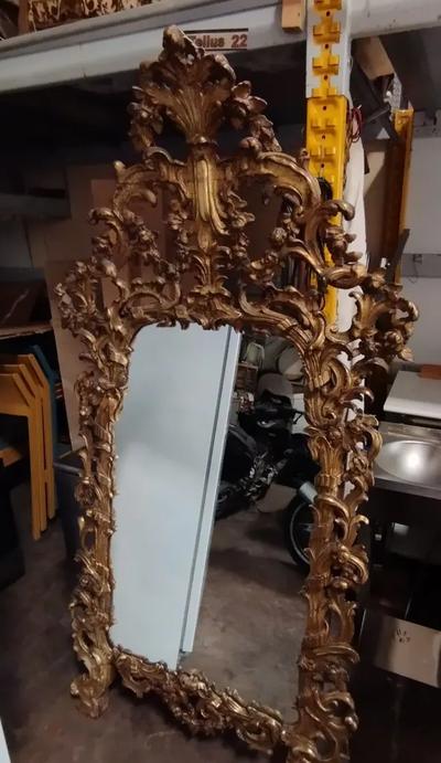 N.02 SPECCHIERE CON CORNICE LAVORATE A MECCA IN STILE ROCOCO/BAROCCO IN...