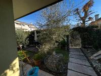 Villetta a schiera su due piani fuori terra, di tipo...