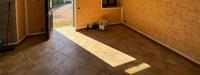 Appartamento su due livelli con annessa area in uso...