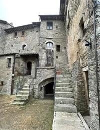 GUALDO CATTANEO (PG) FRAZIONE GRUTTI - PIAZZA UMBERTO I