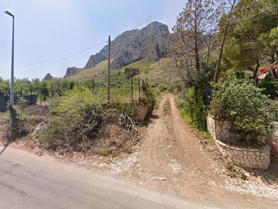 Terreno agricolo di mq 4.089 in c/da Vignazza, nel territorio comunale di Bagheria (PA) Per maggiori informazioni visitare il portale www.quimmo.it - Codice annuncio 2639830