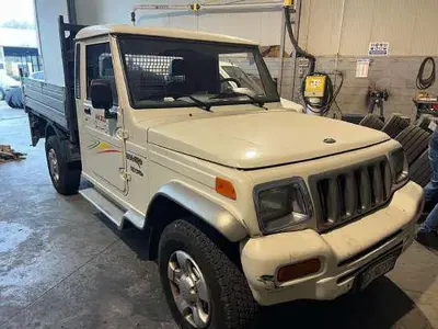 Piena proprietà del veicolo Mahindra, modello Bolero RT 5, Tg. DR367SP, imm....