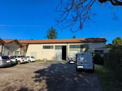 LOTTO 21/BPiena proprieta' di corpi di fabbrica sviluppati solo al piano...