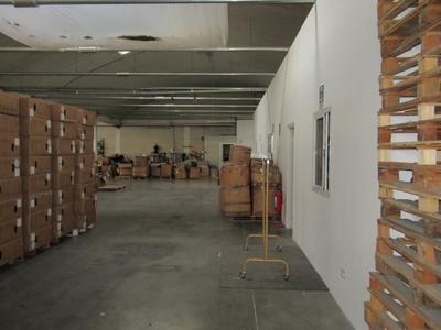 Piena proprietà di Capannone ad uso artigianale o industriale facente parte...