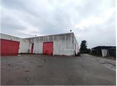 Giussano loc Birone via dell'Industria 2 - Lotto unico -...
