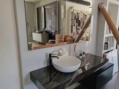 MOBILE BAGNO IN FINTO MARMO - LOTTO 6