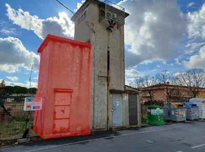 Piena proprietà di un lotto di terreno edificabile,...