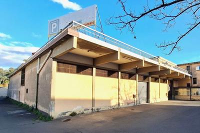 Capannone a Catania (CT), via San Giuseppe alla Rena 29. Zona artigianale...