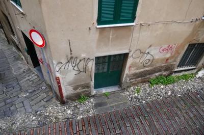 Avviso di vendita immobiliare - Laboratorio ubicato in Genova, Salita Santa Maria di Castello, edificio 28r, piano T.
