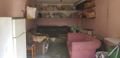 proprietà superficiaria (di anni 99 decorrenti dal 12.4.1978) di un...