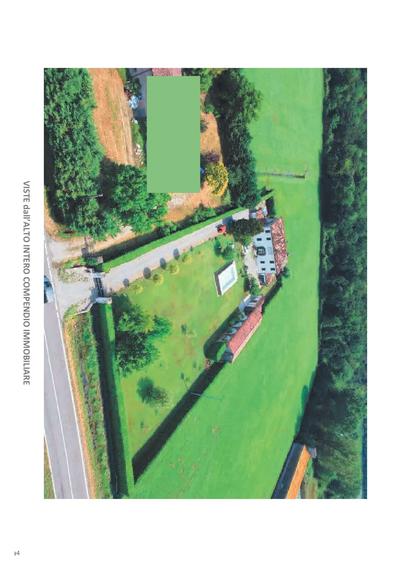 Villa padronale con annessa area cortiliva (4060 mq) e...