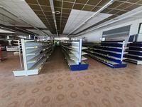Attrezzature supermercato e arredo varioPer visionare la...