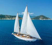 Barca a vela bialbero Bermudian KetchPer visionare la documentazione disponibile, si invitano le parti interessate a visitare la pagina dell'asta sul portale www.industrialdiscount.it - codice asta 10055