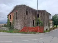Rudere ubicato a Montecarlo (LU) - Via ponte in canneto...