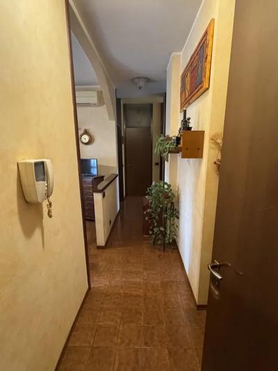 Appartamento di mq 73, posto al piano quarto, composto da soggiorno con...