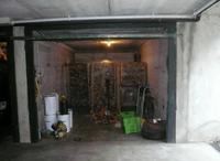 Locale box, ad uso autorimessa, di mq 14, posto al piano...
