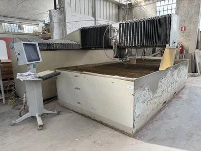 Macchine da ufficio e macchinari lavorazione pietra (ID 24, 25, 26, 27, 28, 31, 36, 35, 50, 64, 66, 68, 71)
