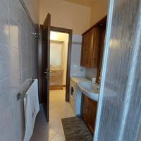 Appartamento posto al secondo piano del lato est della...