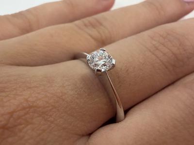RIF 28: ANELLO IN ORO BIANCO 18 KT TIPO SOLITARIO MARCA D-DONNA GR. 3,29 CON UN DIAMANTE F-VVS DI CT 0,40