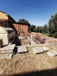 Piena proprietà sull'intero di unità immobiliare...