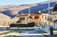 Villa singola della superficie commerciale di 212,40 mq,...