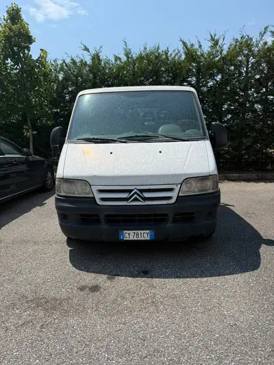 LOTTO 1: Autocarro Citroën Jumper 2.0 HDi, doppia...