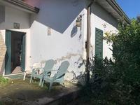 Piena ed intera proprietà di abitazione indipendente...