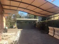 Abitazione in edificio unifamiliare con autorimessa ed...