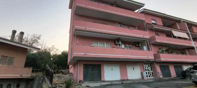 Appartamento al piano secondo, superficie commerciale mq 114, composto da...
