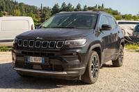 Jeep Compass, tg. GL904VP, prima imm. 11/2022, Km percorsi circa 32.013, alim. ibrido benzina/elettrico, Euro 6D, cambio automatico, cil. 1332, automezzo fermo da oltre un anno, sprovv. di libretto di circolazione, sprovv. di Cdp, provv. di una chiave.IL VEICOLO RISULTA GRANDINATO (lotto 193)