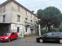 Porzione di fabbricato popolare della superficie di 203,50  mq posta al piano terra con due cantine e annessa area cortilizia, PER L’ASSISTENZA ALLA PARTECIPAZIONE ALL’ASTA DEI BENI IMMOBILI E MOB...