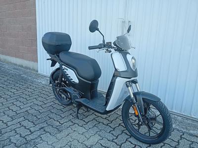 (Lotto 1) Motociclo FANTIC MOTOR ISSIMO CITY MAX , immatricolato il 13/01/2025