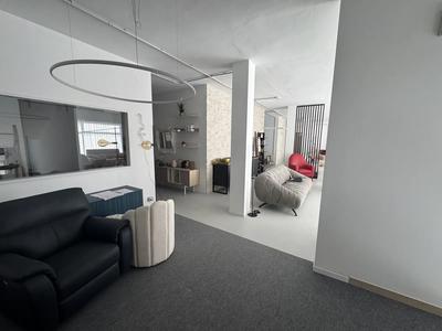 Compendio immobiliare AL  PIANO PRIMO, di superficie complessiva mq 583...