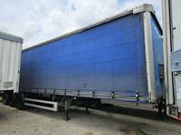 FRUEHAUF - Semirimorchio - Targa: XA 472 TD